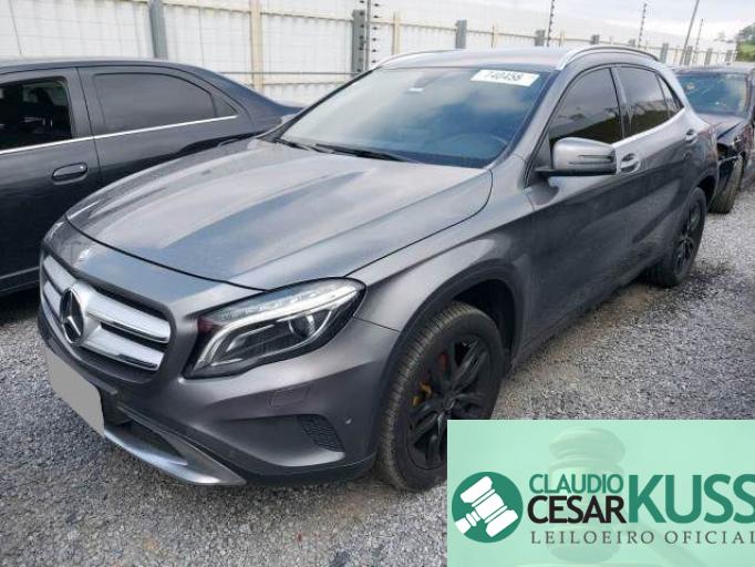 MERCEDES BENZ GLA 16/16